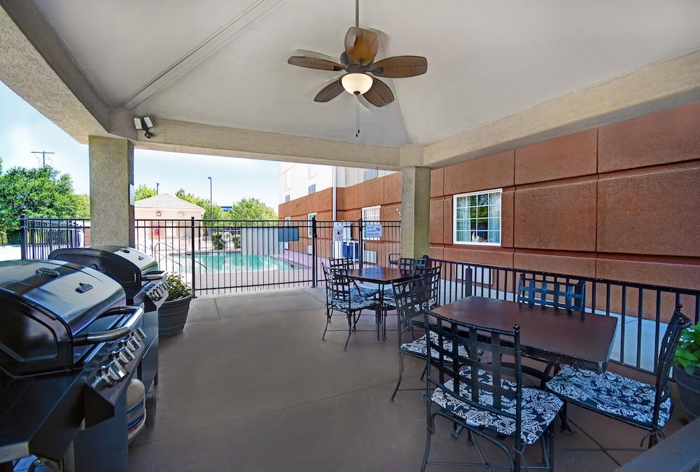 Candlewood Suites Columbia-Fort Jackson By Ihg Buitenkant foto