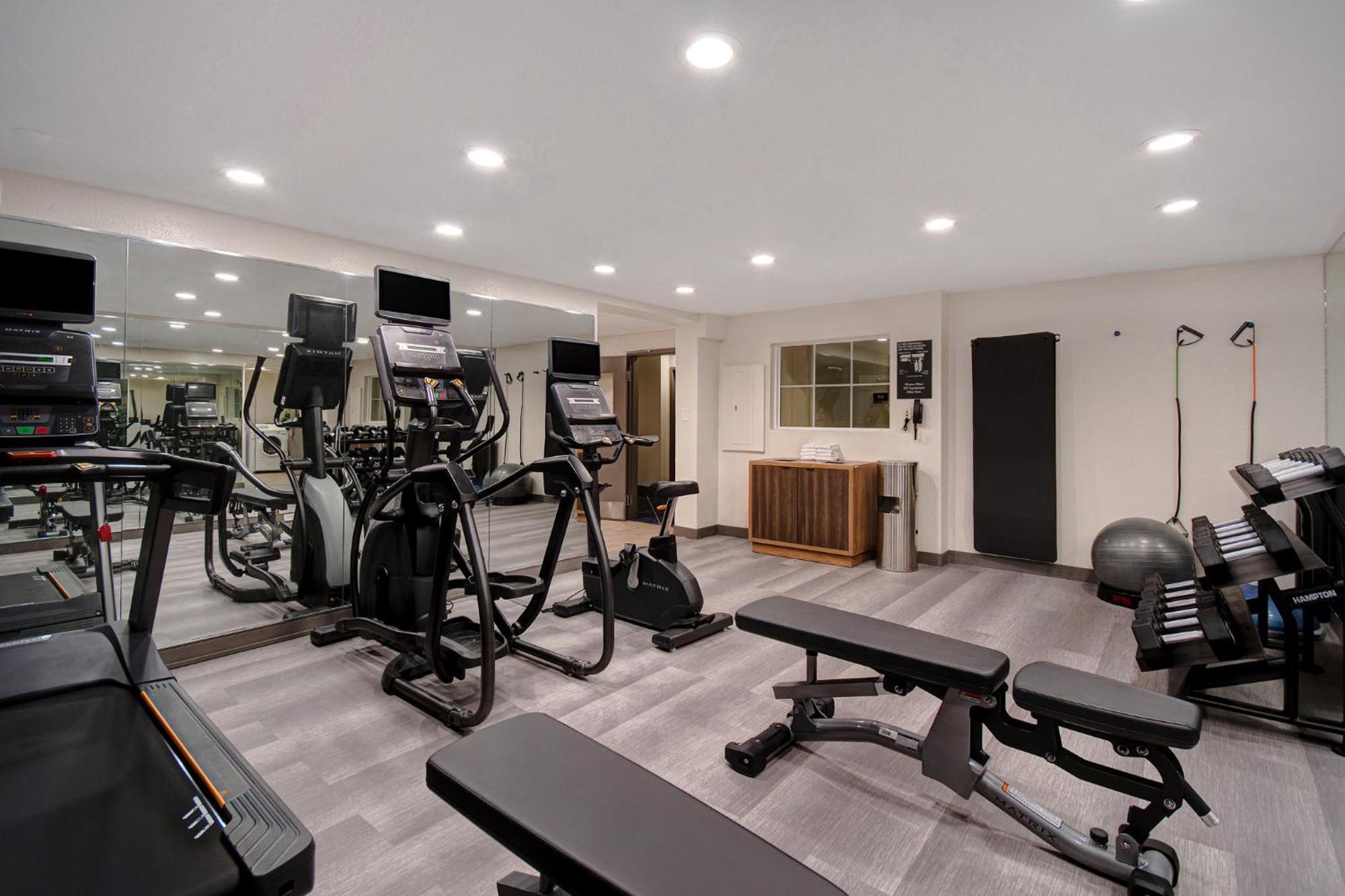 Candlewood Suites Columbia-Fort Jackson By Ihg Buitenkant foto